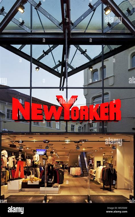 the new yorker shop.